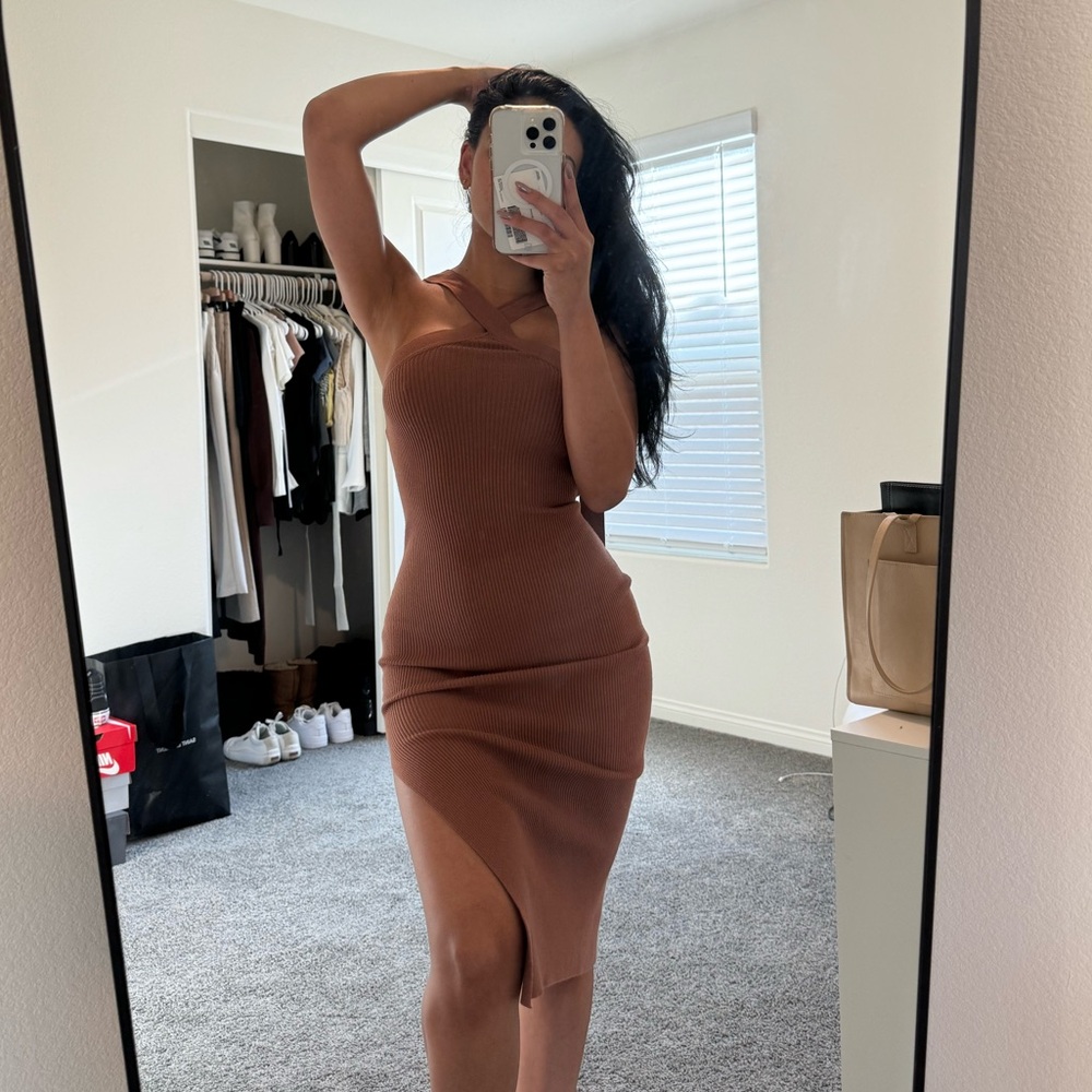 Aritzia brown midi dress